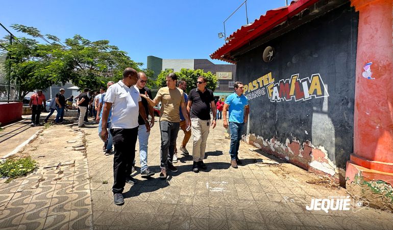 Prefeito de Jequié autoriza requalificação dos canteiros centrais da Avenida Santa Luzia e licitação para recuperação da Praça da Rodoviária